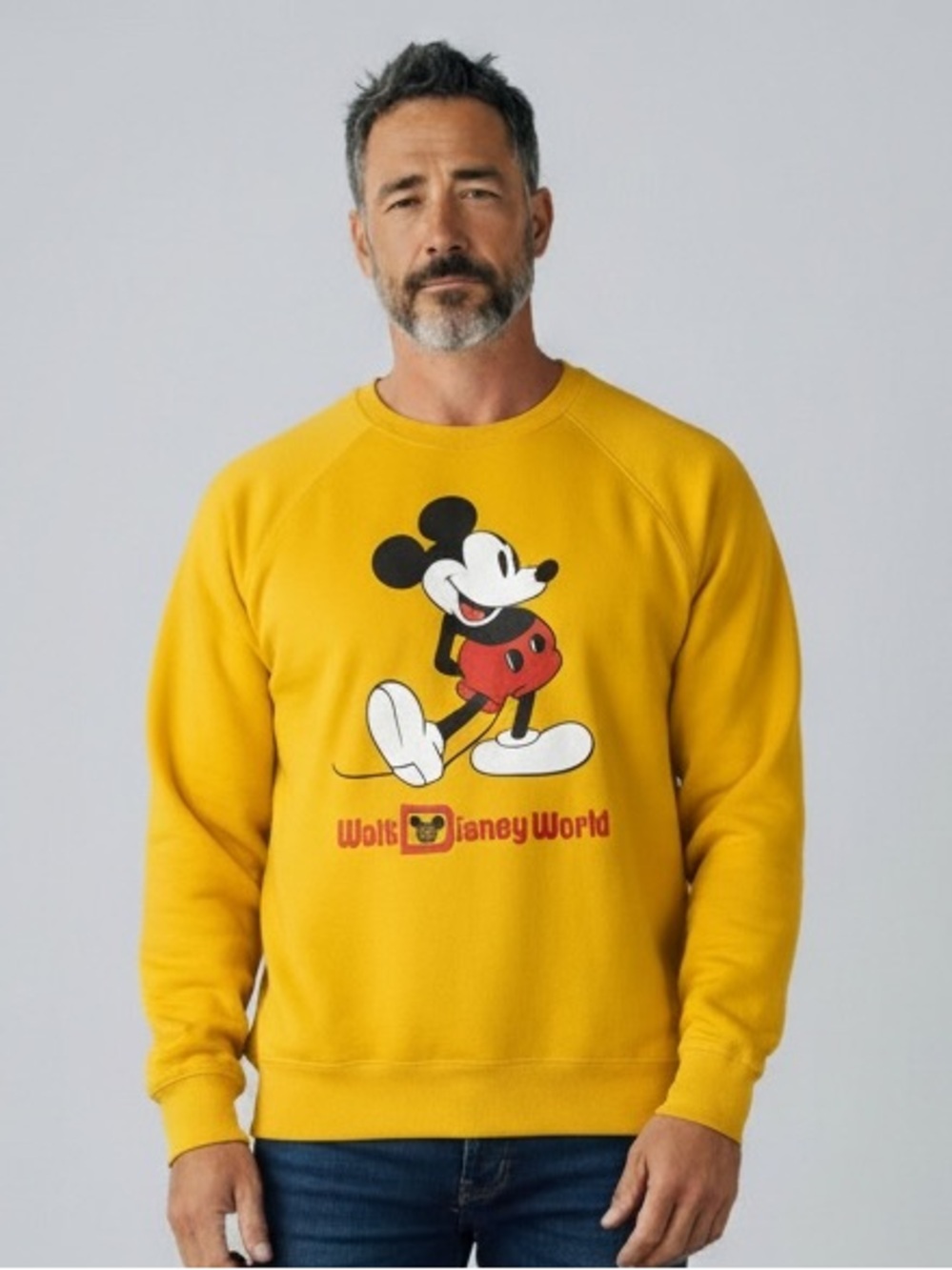 Walt Disney World Men's Yellow Mickey Sweatshirt Crewneck Size XXL Graphic